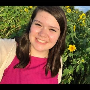 Meet your Posher, Addie